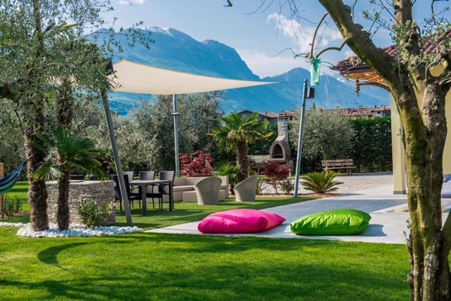 Luxury House & Villa