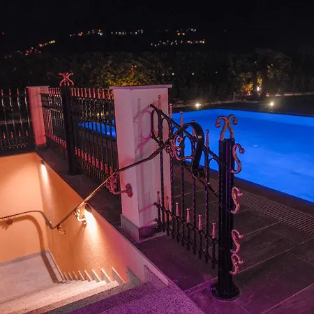 Villa Luxury House & Spa Riva del Garda Exterior foto